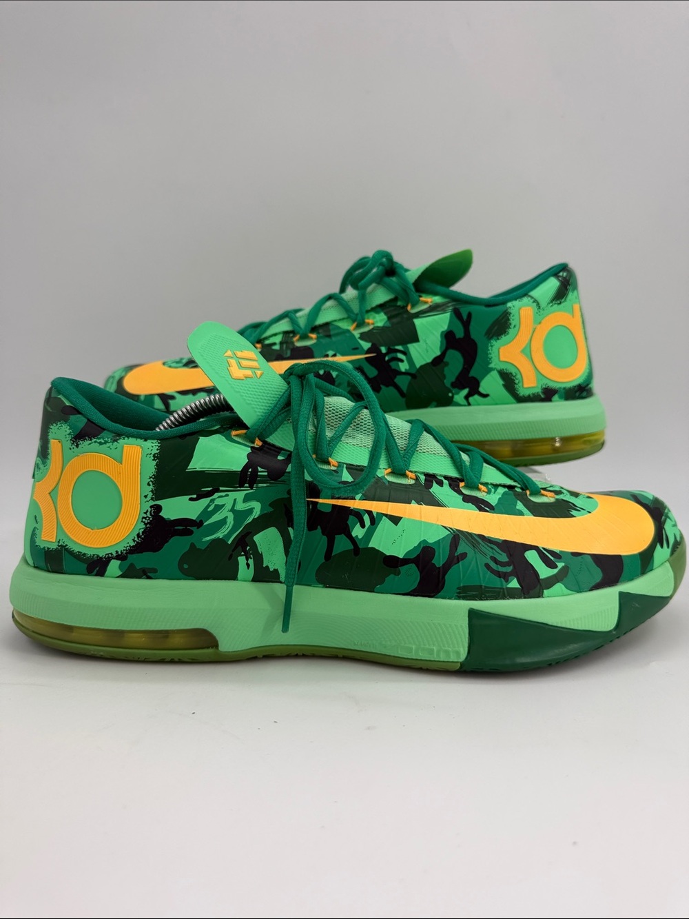 Nike KD Vi [6] Easter Men's Size 12.0 Basketball Sneakers - Camo Green Orange